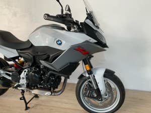 Comprar BMW F 900 XR (3 PAQUETES) 2022 de segunda mano BMW F 900 XR (3 PAQUETES) 2022 de segunda mano