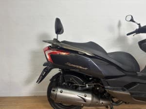 KYMCO SUPER DINK 125 2011 de segunda mano