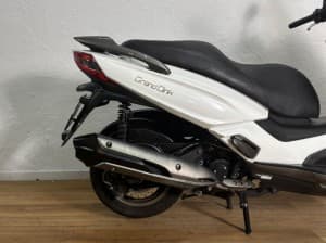 KYMCO GRAND DINK 300 2018 de segunda mano