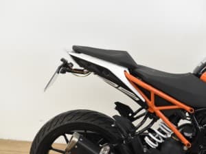 Comprar KTM DUKE 125 2021 de segunda mano KTM DUKE 125 2021 de segunda mano