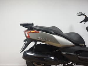 Comprar KYMCO SUPER DINK 300 ABS (A2) 2016 de segunda mano KYMCO SUPER DINK 300 ABS (A2) 2016 de segunda mano