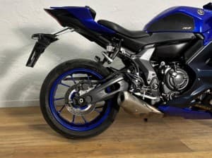 Comprar YAMAHA R7 (A2) 2023 de segunda mano YAMAHA R7 (A2) 2023 de segunda mano