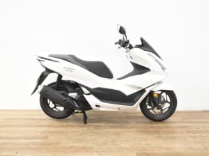 HONDA PCX 125 2021 de segunda mano