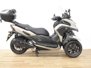 Comprar YAMAHA TRICITY 300 2022 de segunda mano YAMAHA TRICITY 300 2022 de segunda mano