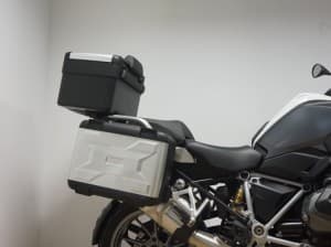 Comprar BMW R 1250 GS (IVA DEDUCIBLE) (3 PAQUETES+ 3 MALETAS) 2022 de segunda mano BMW R 1250 GS (IVA DEDUCIBLE) (3 PAQUETES+ 3 MALETAS) 2022 de segunda mano