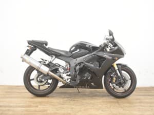 Comprar YAMAHA YZF R6 (ESCAPE HOMOLOGADO) 2007 de segunda mano YAMAHA YZF R6 (ESCAPE HOMOLOGADO) 2007 de segunda mano