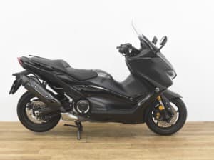YAMAHA TMAX 560 TECH MAX 2020 de segunda mano