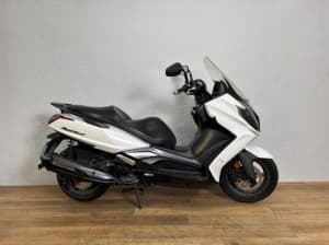 Comprar KYMCO SUPER DINK 350 2021 de segunda mano KYMCO SUPER DINK 350 2021 de segunda mano
