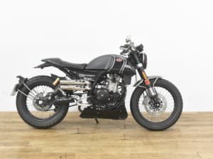 Comprar FB MONDIAL HPS 300 2018 de segunda mano FB MONDIAL HPS 300 2018 de segunda mano