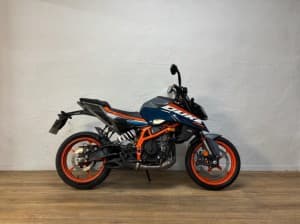 KTM DUKE 390 2025 de segunda mano