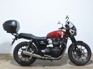 TRIUMPH STREET TWIN (TOP CASE) 2018 de segunda mano