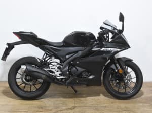 Comprar YAMAHA YZF R125 2024 de segunda mano YAMAHA YZF R125 2024 de segunda mano