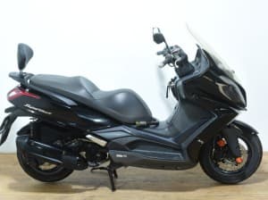 Comprar KYMCO SUPER DINK 125 2018 de segunda mano KYMCO SUPER DINK 125 2018 de segunda mano