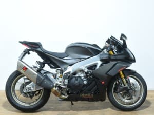 Comprar APRILIA RSV 4 1100 FACTORY (AKRAPOVIC DE SERIE) 2020 de segunda mano APRILIA RSV 4 1100 FACTORY (AKRAPOVIC DE SERIE) 2020 de segunda mano