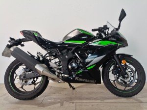 Comprar KAWASAKI NINJA 125 2024 de segunda mano KAWASAKI NINJA 125 2024 de segunda mano