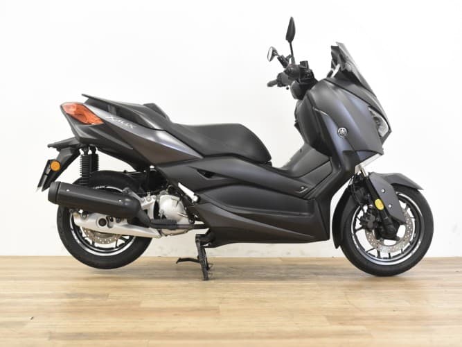 YAMAHA XMAX 125 2017 de segunda mano