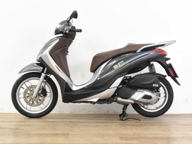 PIAGGIO MEDLEY 125 2017 de segunda mano