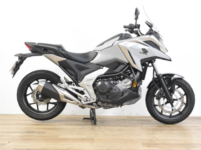 HONDA NC 750 X 2023 de segunda mano