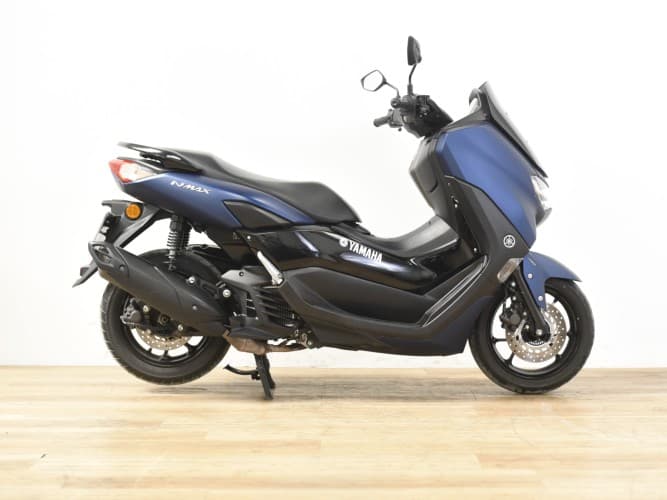 YAMAHA NMAX 125 2021 de segunda mano