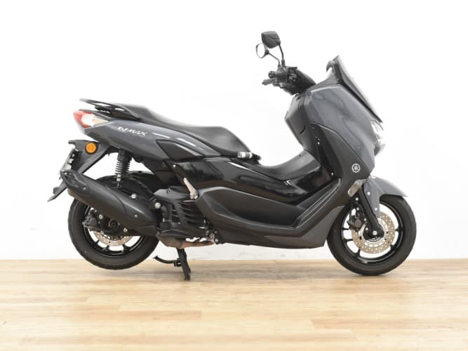 YAMAHA NMAX 125 2021 de segunda mano