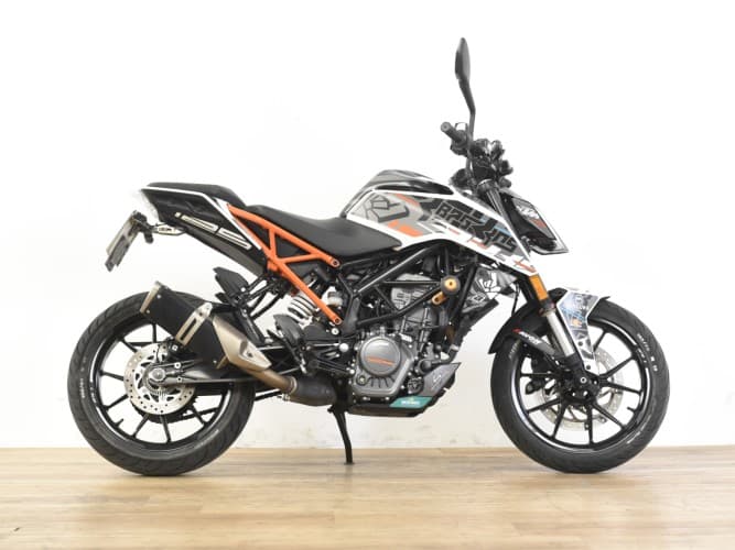 KTM DUKE 125 2019 de segunda mano