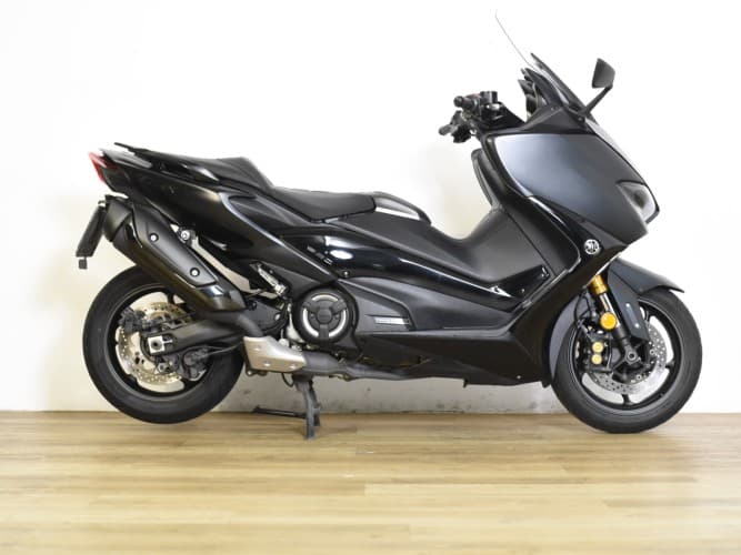 YAMAHA TMAX 560 TECH MAX 2020 de segunda mano