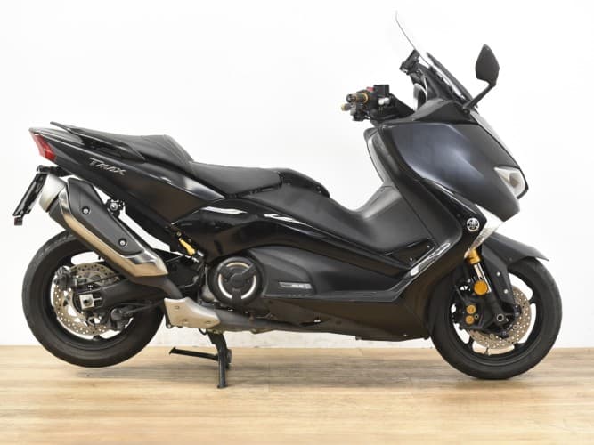 YAMAHA TMAX 530 SX 2019 de segunda mano