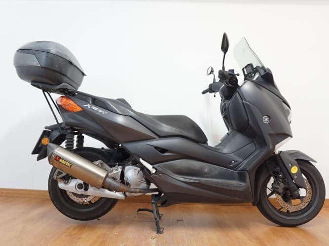 YAMAHA XMAX 125 2018 de segunda mano