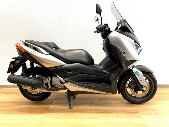 YAMAHA XMAX 125 2019 de segunda mano