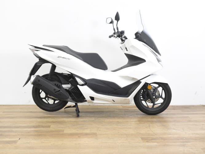 HONDA PCX 125 2021 de segunda mano