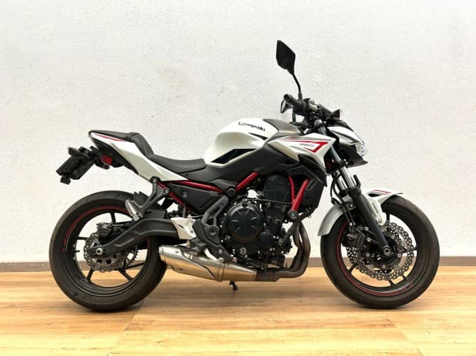 KAWASAKI Z650 (A2) 2022 de segunda mano