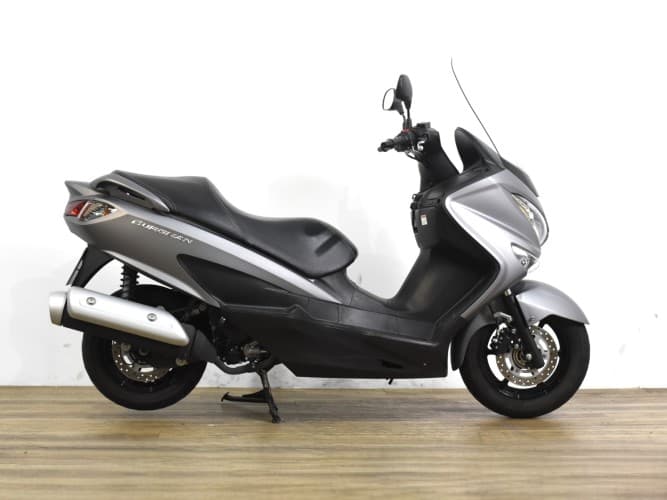 SUZUKI BURGMAN 125 2018 de segunda mano