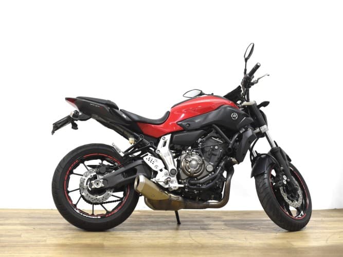 YAMAHA MT-07 A 2014 de segunda mano