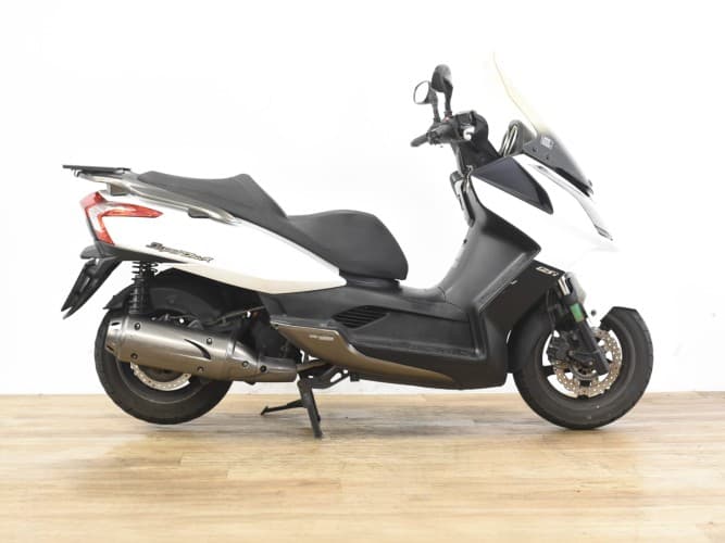 KYMCO SUPER DINK 125 2013 de segunda mano