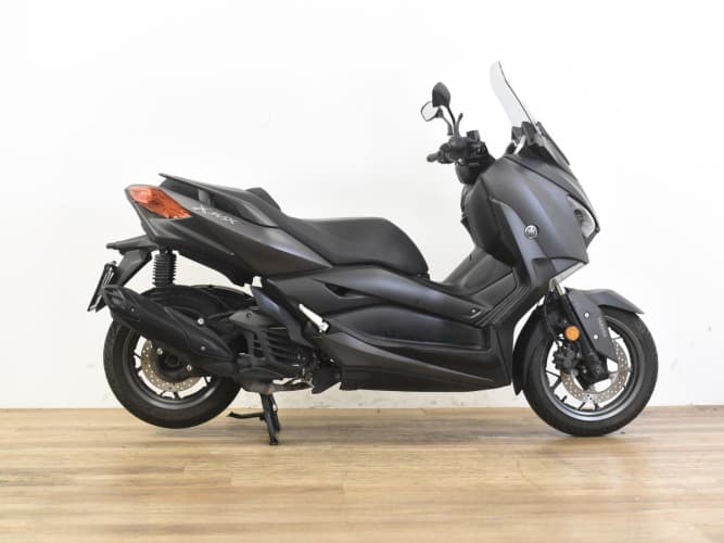 YAMAHA XMAX 125 2022 de segunda mano