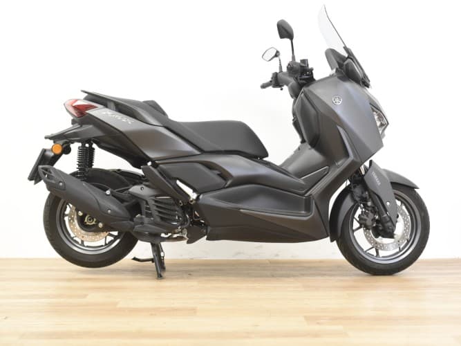 YAMAHA XMAX 125 2023 de segunda mano