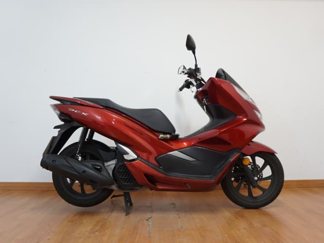 HONDA PCX 125 2020 de segunda mano