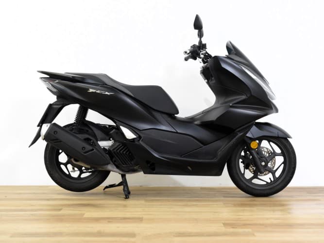 HONDA PCX 125 2021 de segunda mano