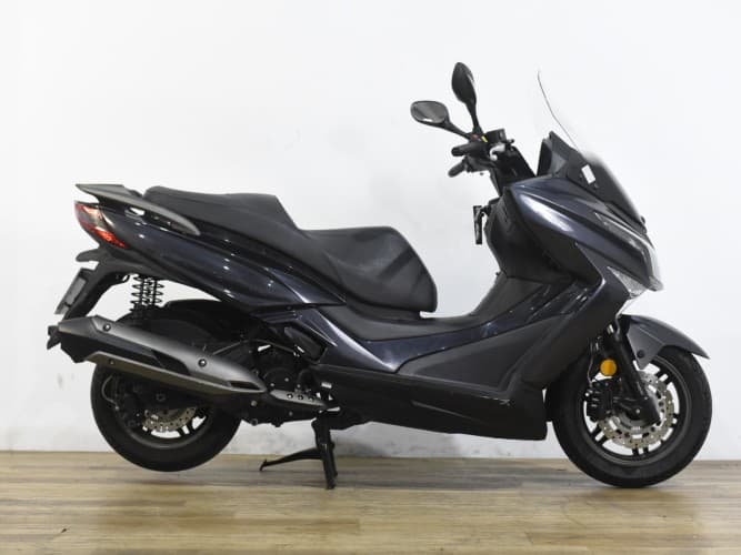 KYMCO GRAND DINK 300 2019 de segunda mano