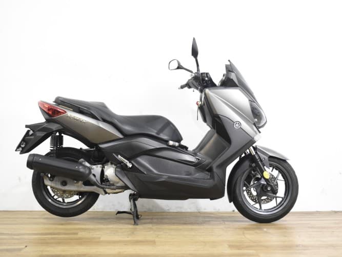 YAMAHA XMAX 125 2014 de segunda mano