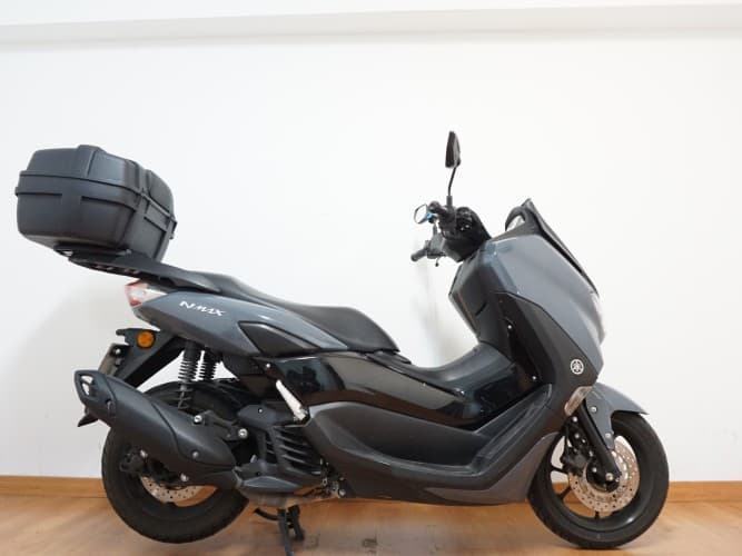 YAMAHA NMAX 125 2024 de segunda mano