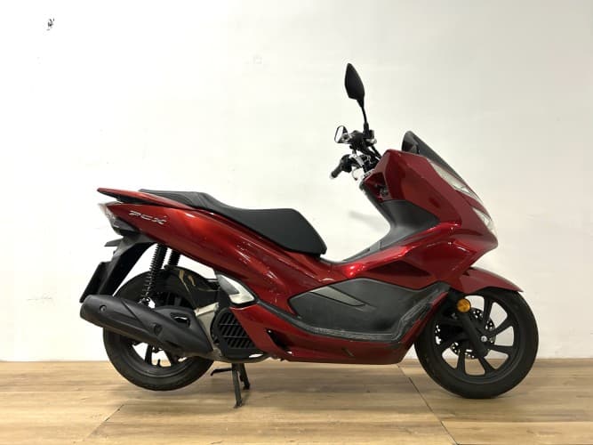 HONDA PCX 125 2020 de segunda mano