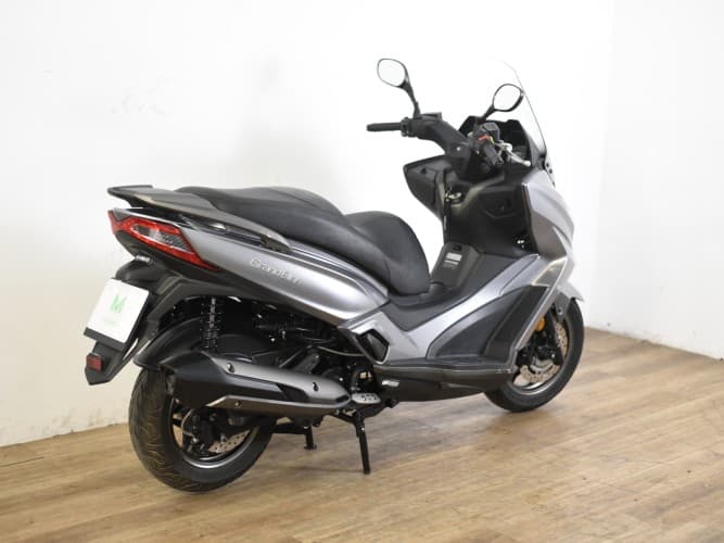 Comprar KYMCO GRAND DINK 300 2022 de segunda mano KYMCO GRAND DINK 300 2022 de segunda mano