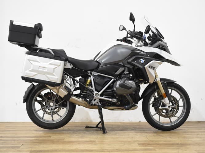 BMW R 1250 GS (IVA DEDUCIBLE) (3 PAQUETES+ 3 MALETAS) 2023 de segunda mano