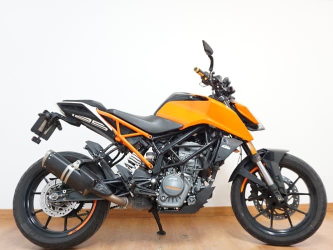 KTM DUKE 125 2019 de segunda mano