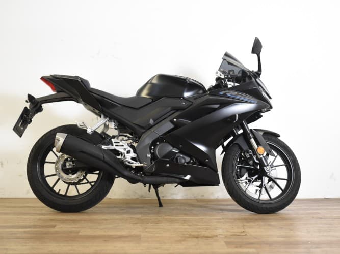 YAMAHA YZF 125 2022 de segunda mano