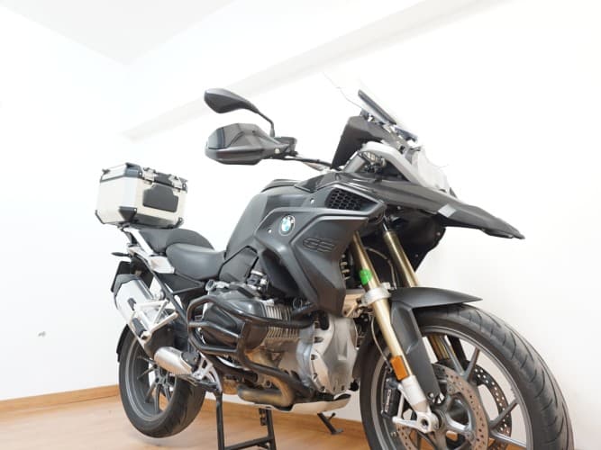 Comprar BMW R 1250 GS (3 PAQUETES + 1 MALETA) 2019 de segunda mano BMW R 1250 GS (3 PAQUETES + 1 MALETA) 2019 de segunda mano