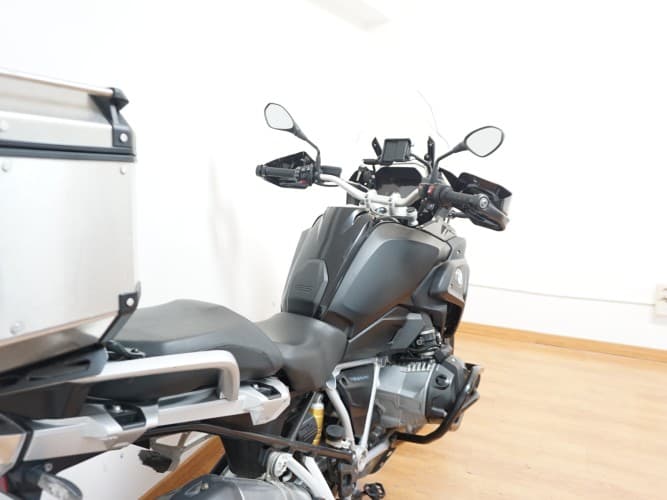 Comprar BMW R 1250 GS (3 PAQUETES + 1 MALETA) 2019 de segunda mano BMW R 1250 GS (3 PAQUETES + 1 MALETA) 2019 de segunda mano