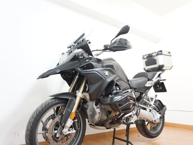 Comprar BMW R 1250 GS (3 PAQUETES + 1 MALETA) 2019 de segunda mano BMW R 1250 GS (3 PAQUETES + 1 MALETA) 2019 de segunda mano