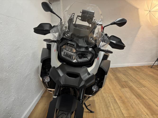 BMW F 900 GS ADVENTURE (IVA DEDUCIBLE + 3 PAQUETES) 2024 de segunda mano